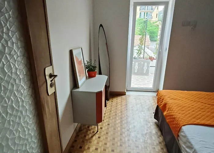 New Seaside Vintage Apartment, 20m To The Beach, Wi-fi&terrace