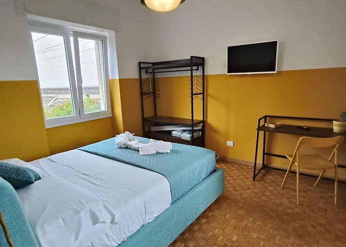 Lejlighed New Seaside Vintage Apartment, 20m To The Beach, Wi-fi&terrace *