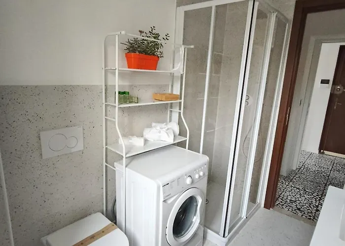 New Seaside Vintage Apartment, 20m To The Beach, Wi-fi&terrace *