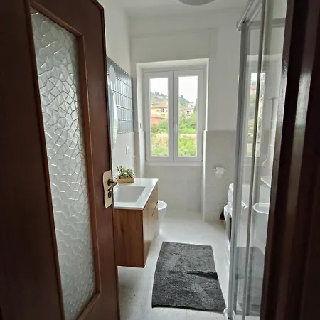 New Seaside Apartment, 10M To The Beach, Wi-Fi&Terrace Bordighera