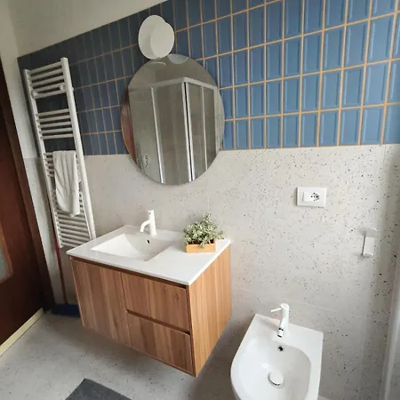 New Seaside Vintage Apartment, 20m To The Beach, Wi-fi&terrace